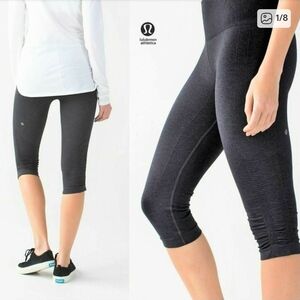 lululemon athletica In The Flow Black/Charcoal Heather Crop Leggings